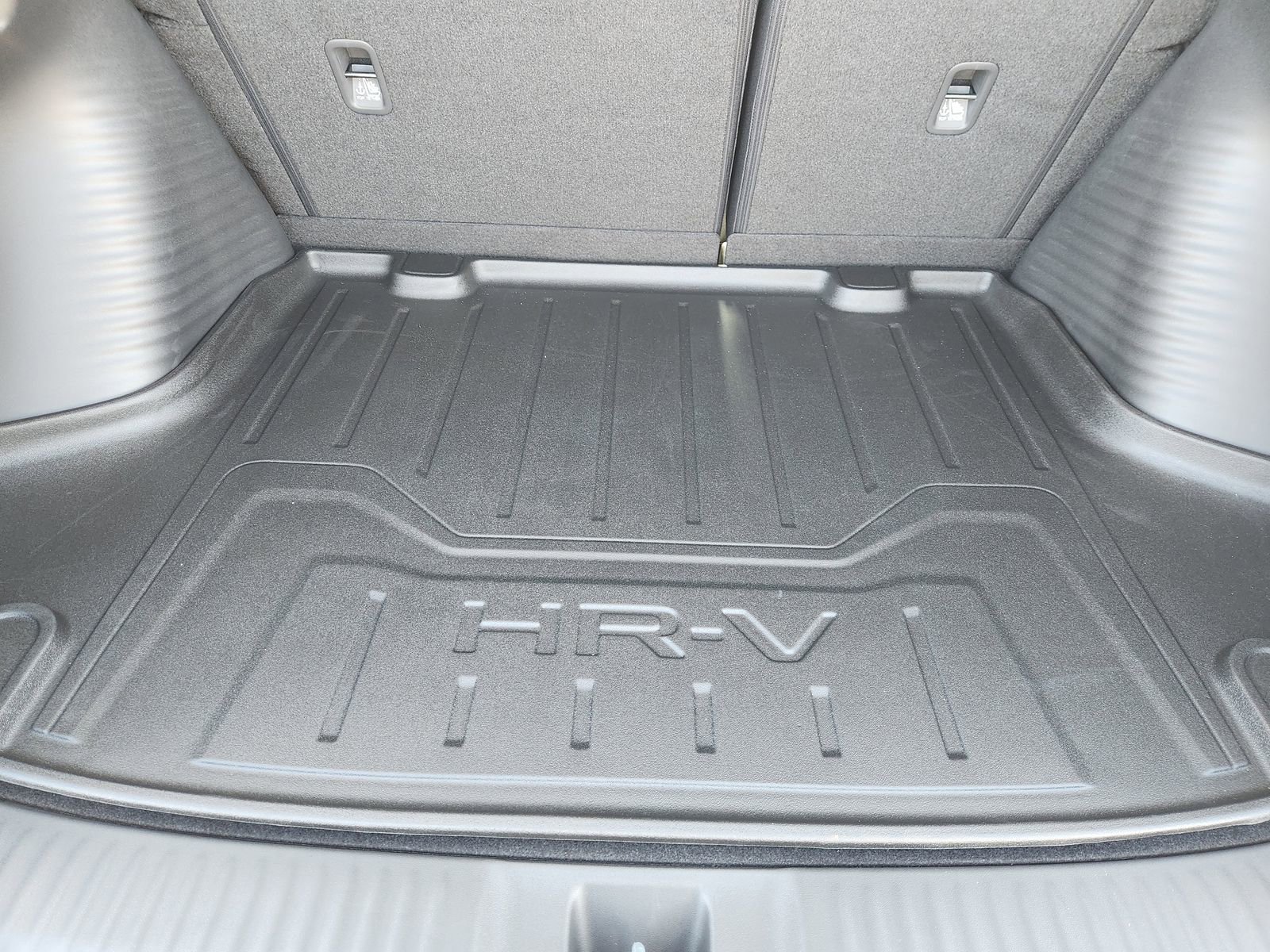 New 2026 Honda HR-V LX image 36