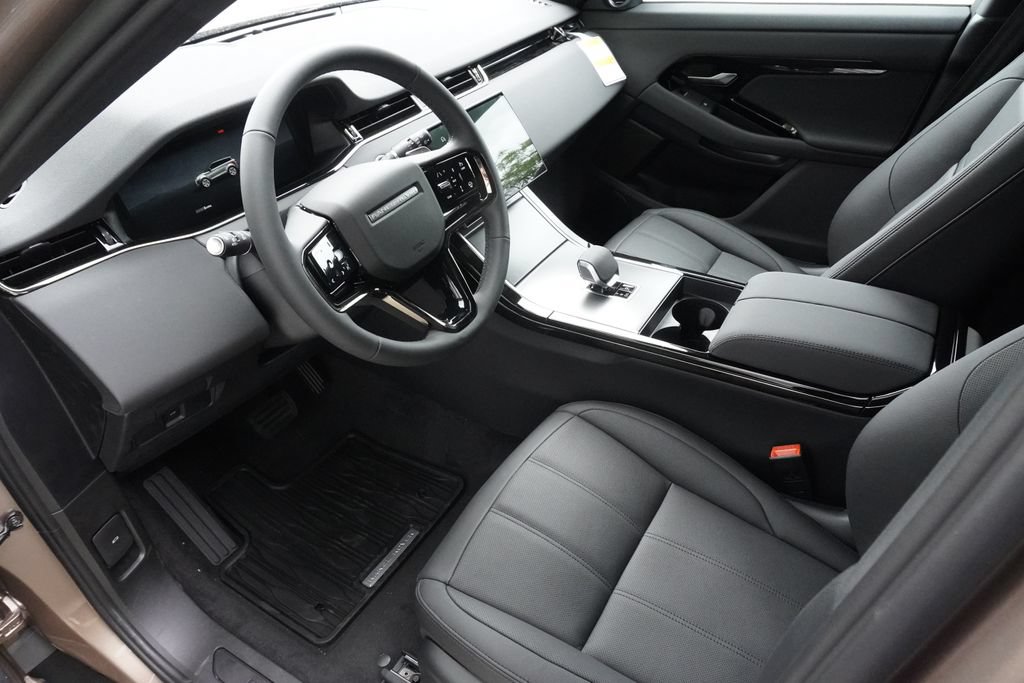 New 2026 Land Rover Range Rover Evoque S AWD/4WD image 18