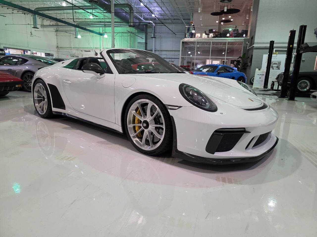 Used 2019 Porsche 911 Speedster RWD image 56