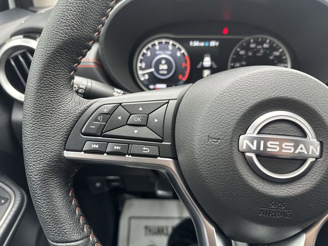 New 2025 Nissan Versa SR w/ Trunk Package FWD image 16