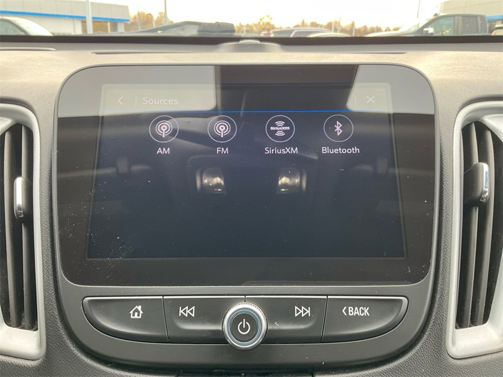 Used 2024 Chevrolet Malibu LT image 18