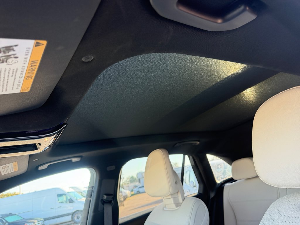 Certified 2025 Mercedes-Benz GLC 300 image 20