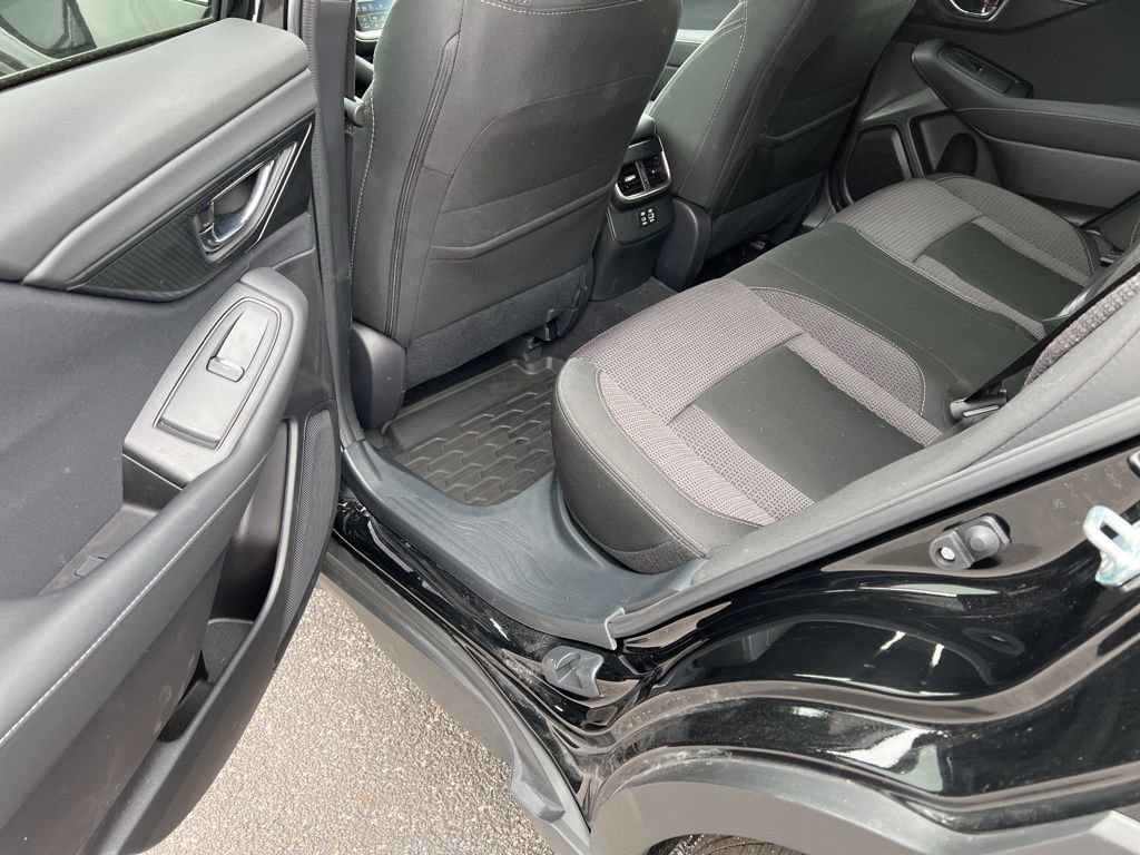 Used 2025 Subaru Outback Premium image 14