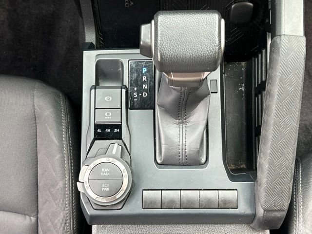 Certified 2025 Toyota Tacoma SR5 AWD/4WD image 53