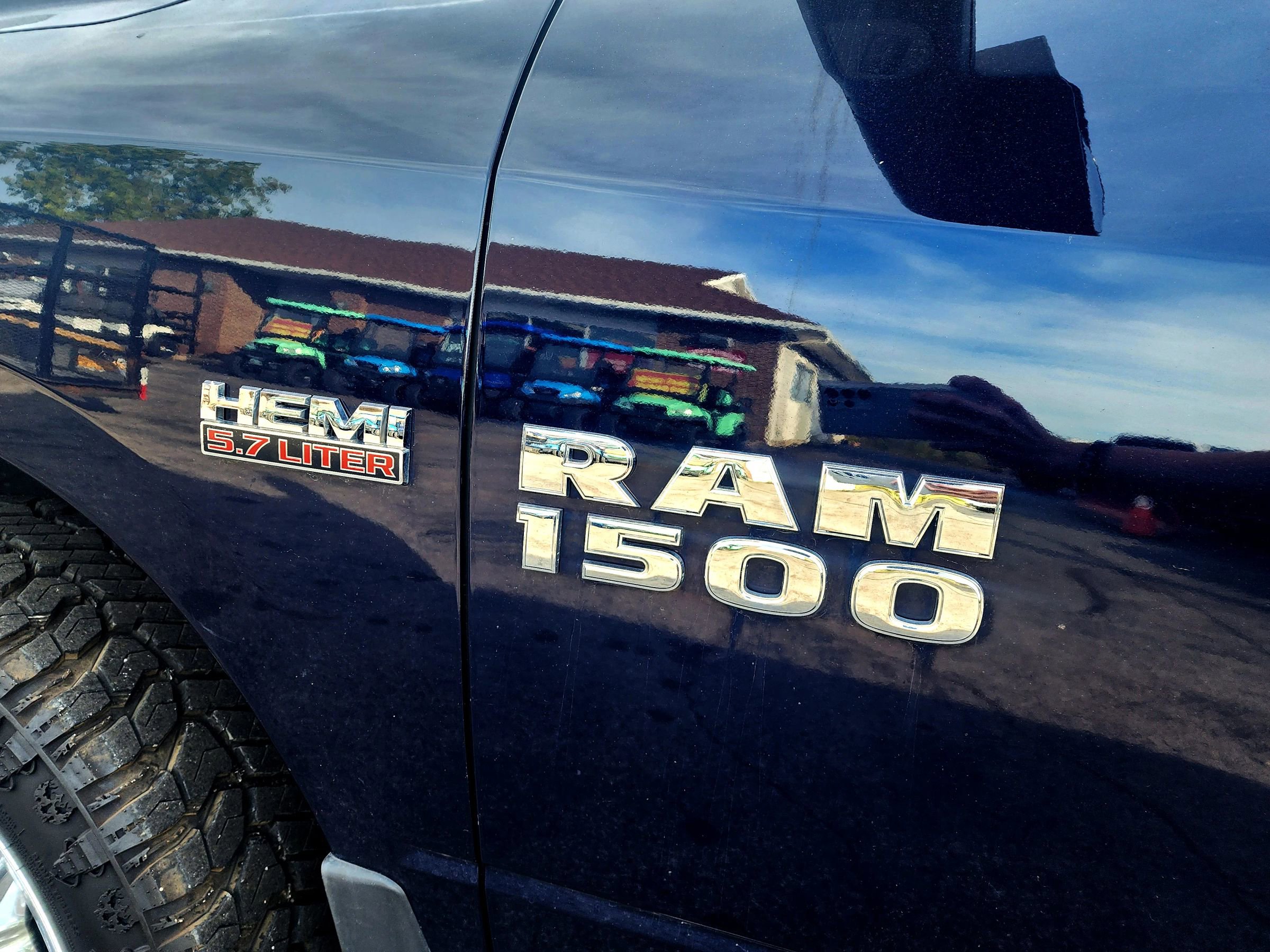 Used 2018 RAM 1500 Express w/ Express Value Package image 34