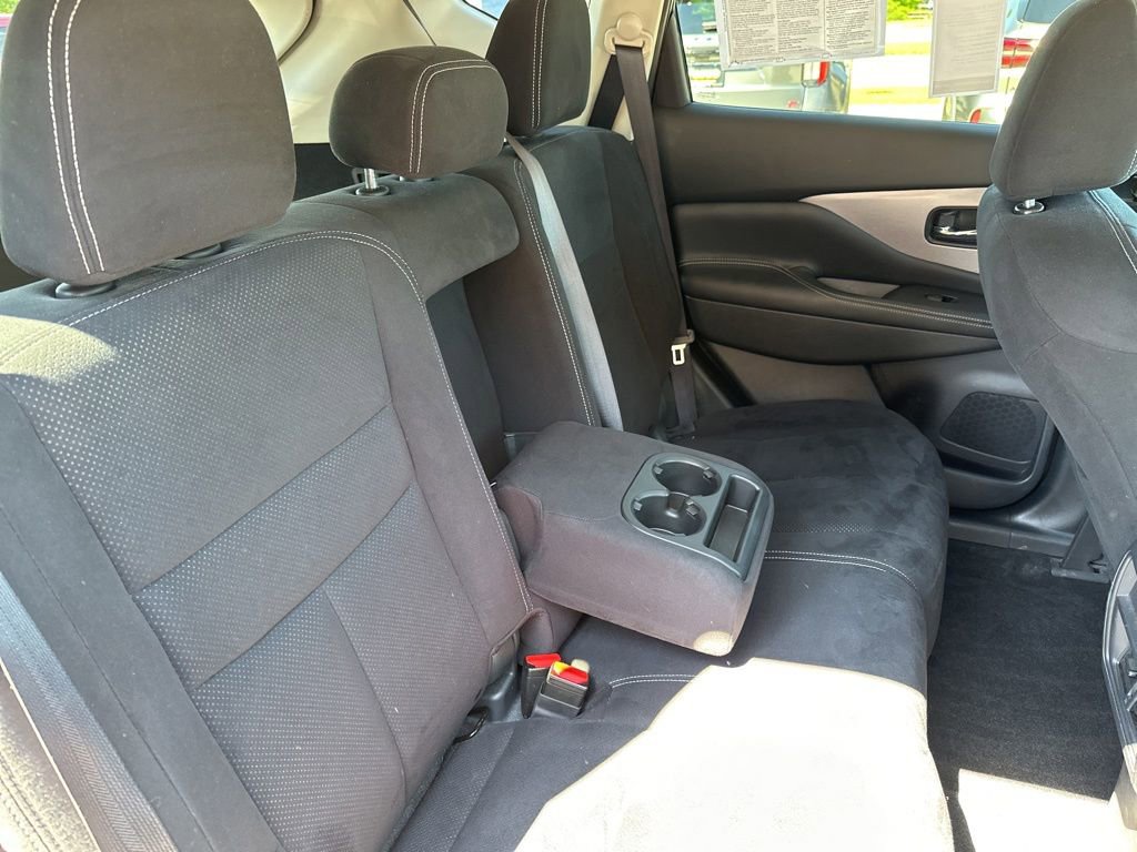 Used 2023 Nissan Murano S AWD/4WD image 19