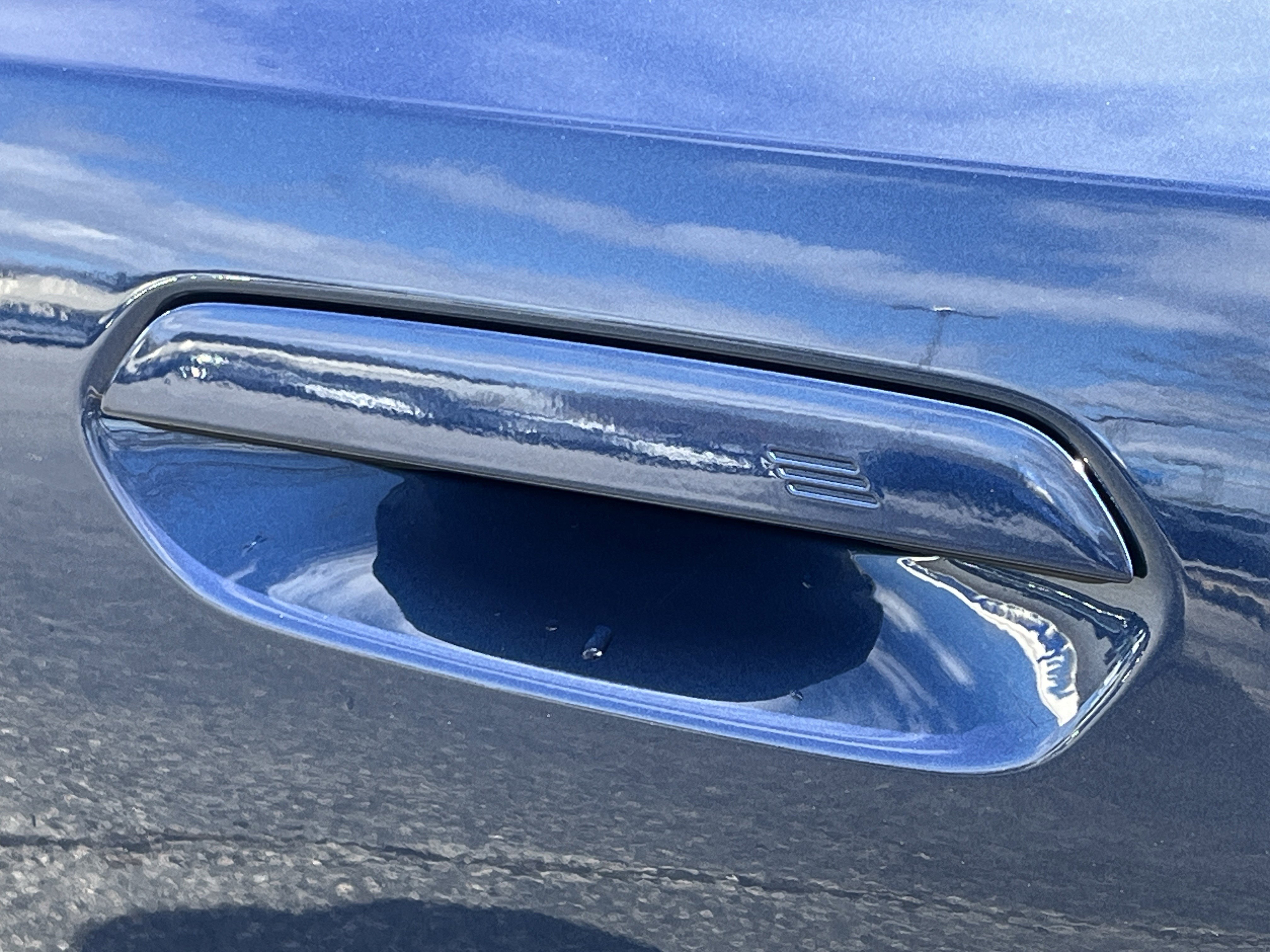 Used 2024 BMW 530i w/ Premium Package image 34