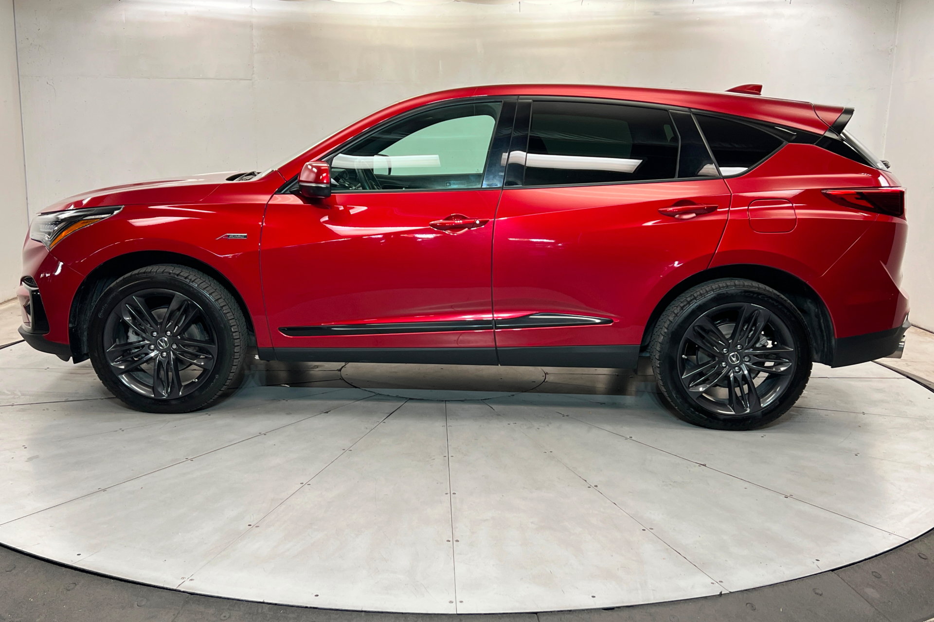 Used 2021 Acura RDX A-Specw/ Technology Package AWD/4WD image 2