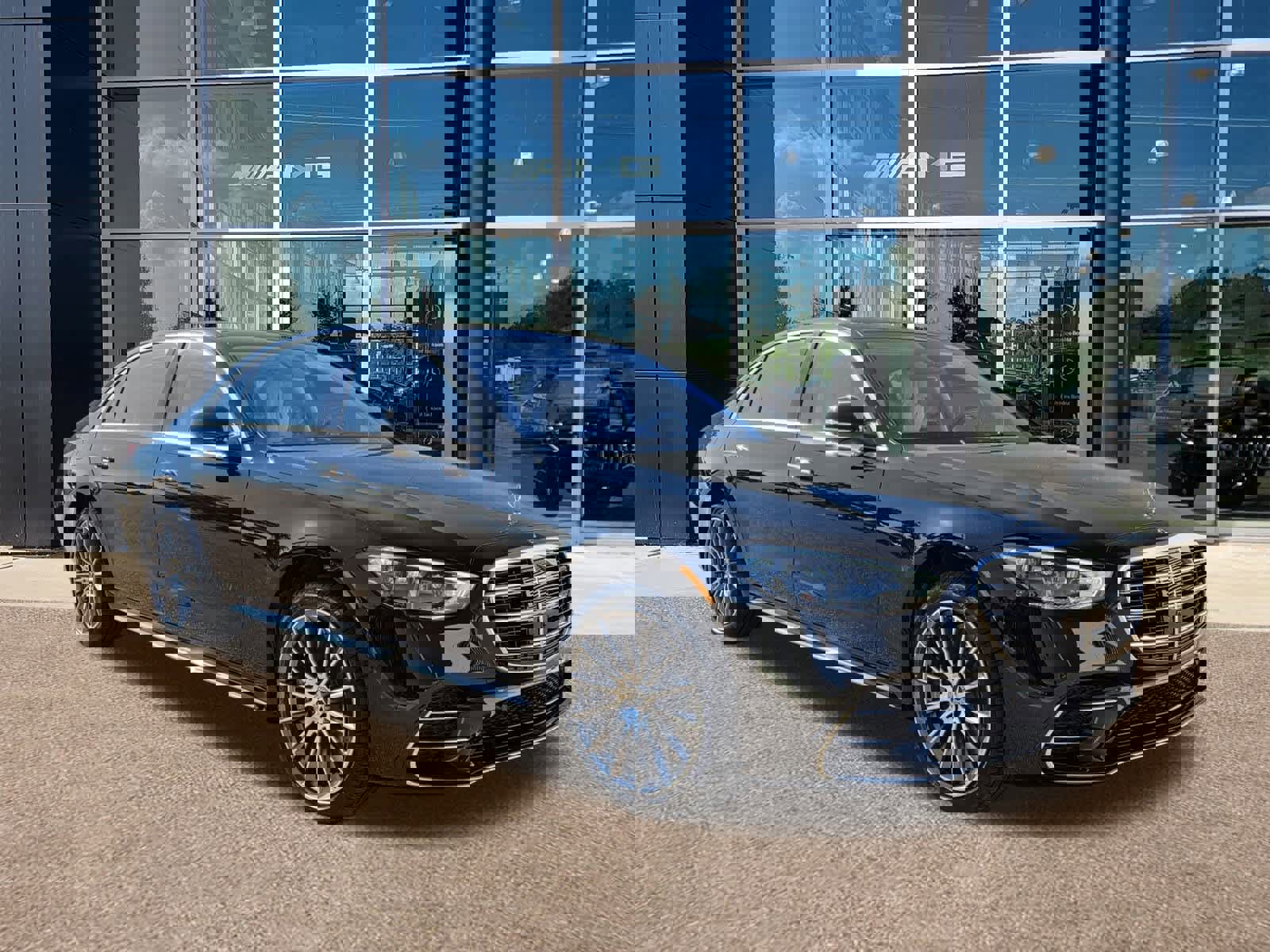 New 2026 Mercedes-Benz S 500 4MATIC image 7