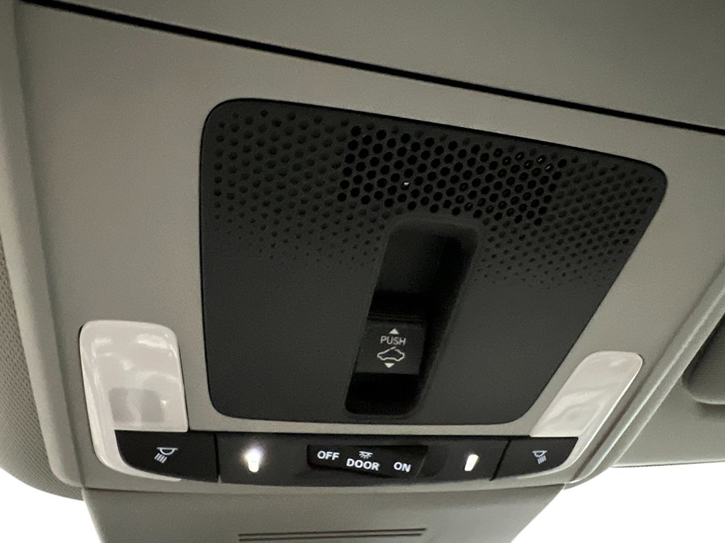 New 2025 Acura Integra image 19
