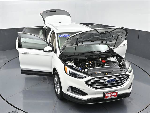 Certified 2024 Ford Edge Titanium AWD/4WD image 43