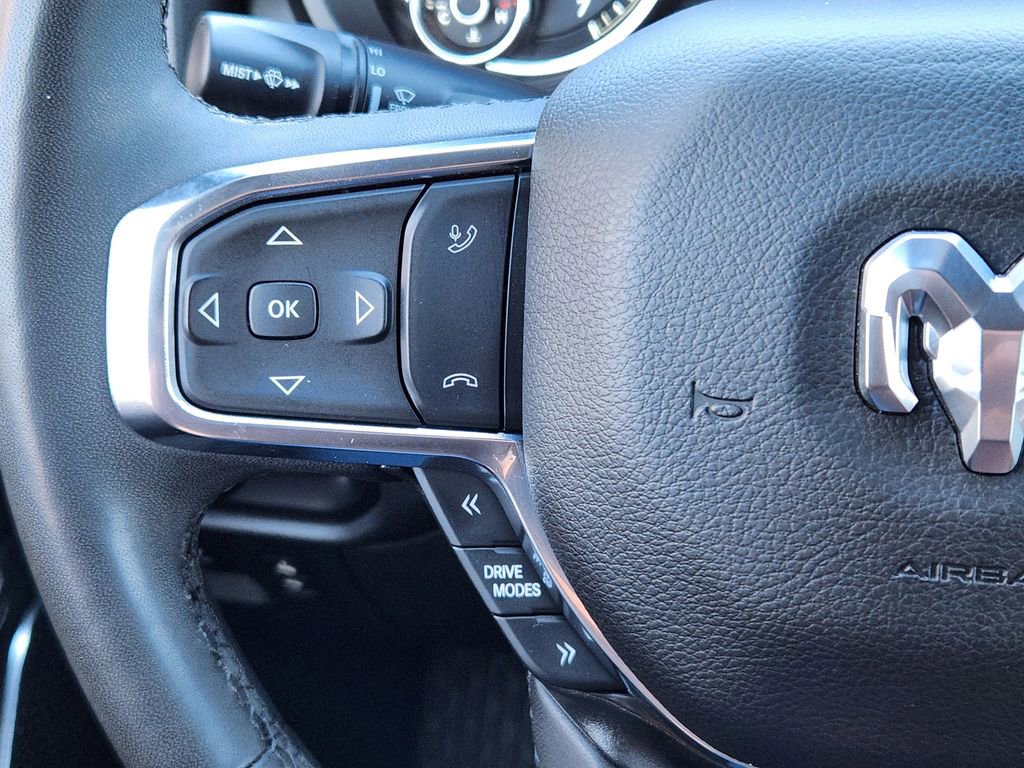 Used 2025 RAM 1500 Laramie image 19