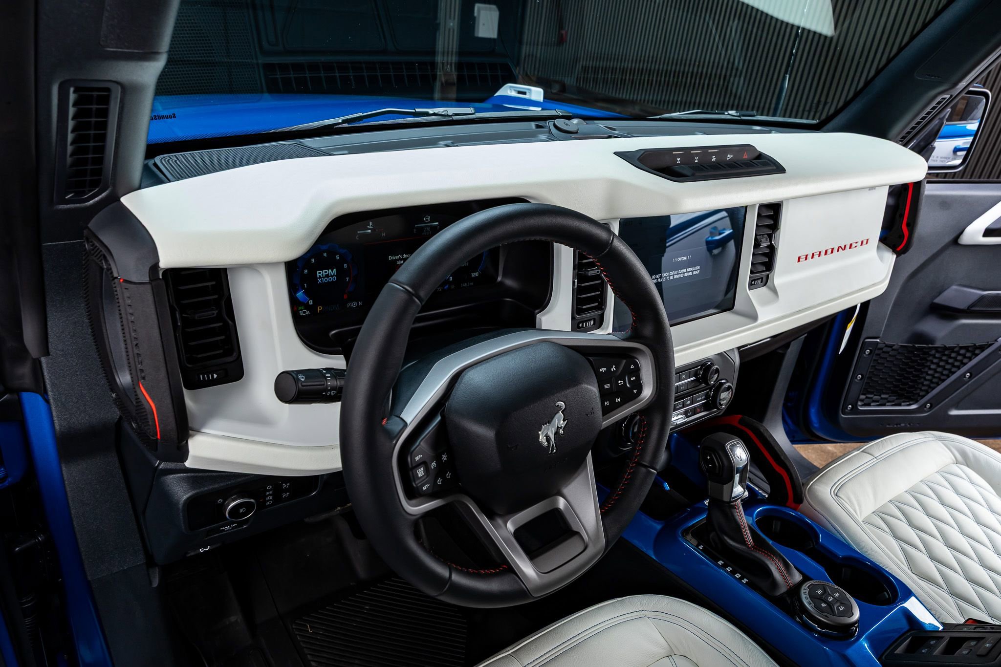 Used 2026 Ford Bronco Heritage Edition AWD/4WD image 16