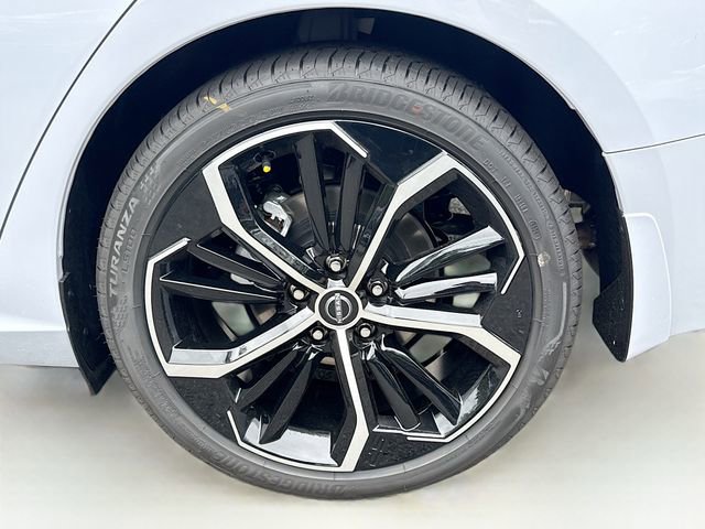 New 2025 Nissan Altima 2.5 SR w/ SR Premium Package image 19