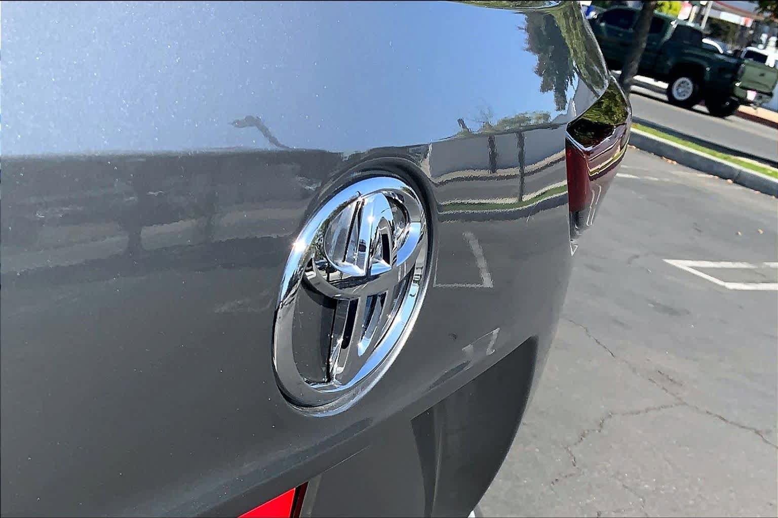 New 2026 Toyota Highlander Platinum AWD/4WD image 15