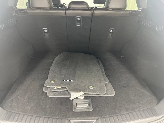 Used 2023 MAZDA CX-5 Signature AWD/4WD image 9