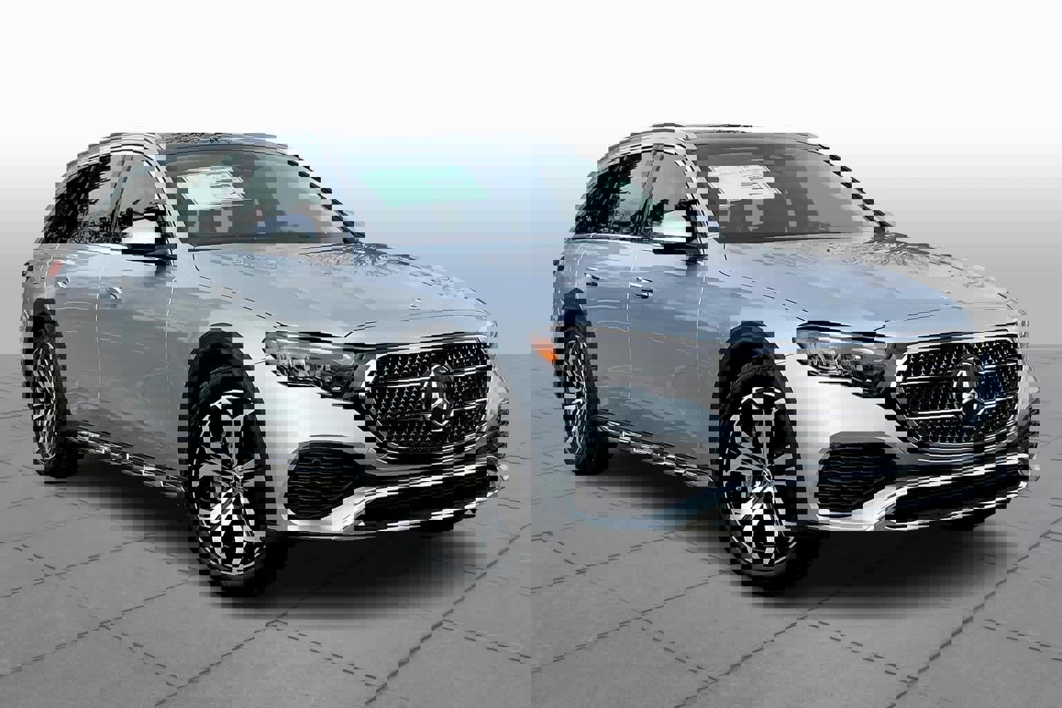 New 2025 Mercedes-Benz E 450 4MATIC All-Terrain Wagon image 2