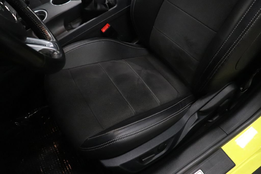 Used 2021 Ford Mustang GT Premium w/ Carbon Sport Interior Package image 20