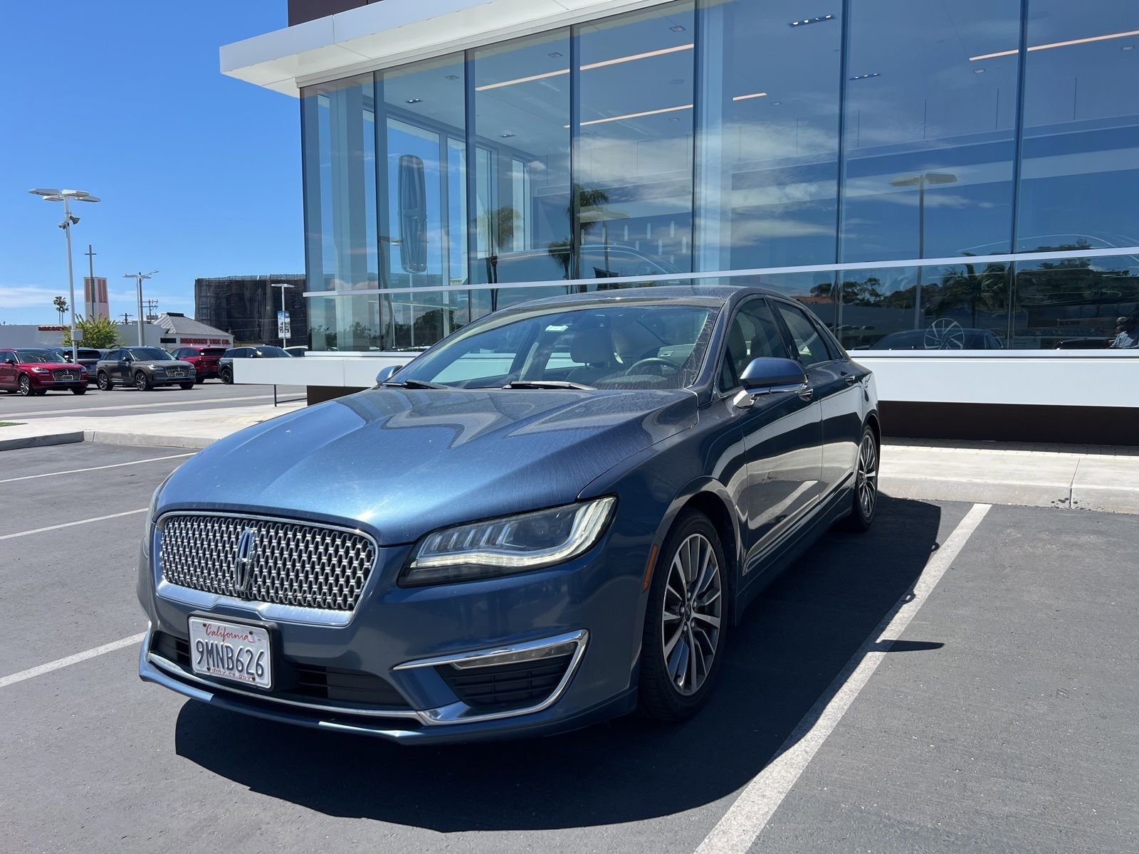 Used 2019 Lincoln MKZ Reserve image 2