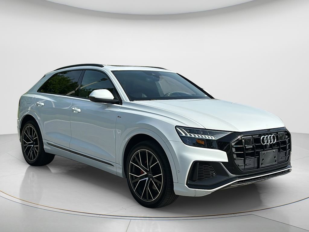 Used 2020 Audi Q8 Prestige w/ Prestige Package image 7