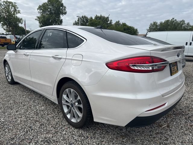 Used 2020 Ford Fusion Energi Titanium FWD image 2