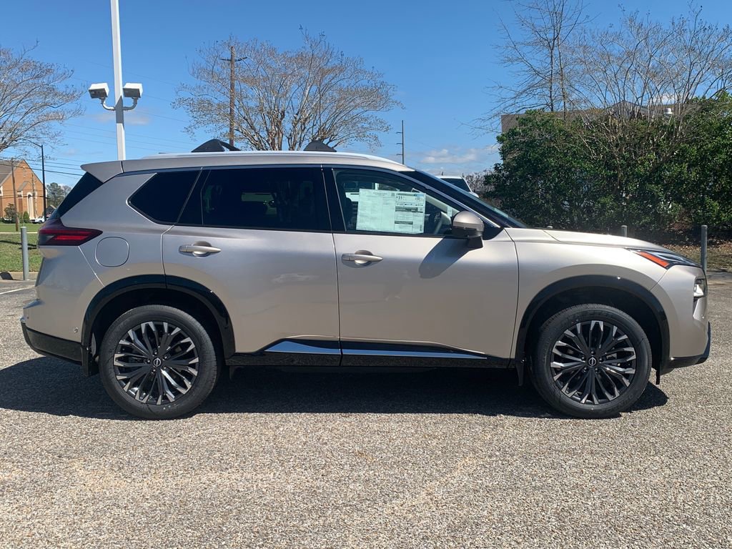 New 2026 Nissan Rogue Platinum image 2