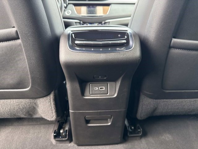 Certified 2023 Cadillac XT6 Luxury FWD image 16