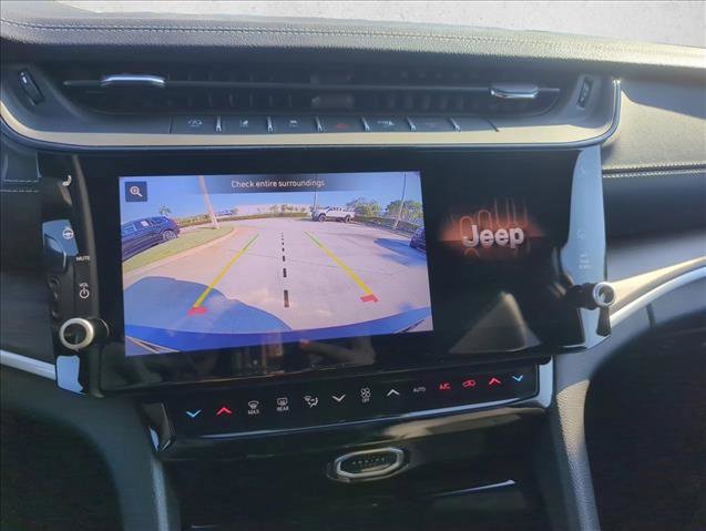 New 2026 Jeep Grand Cherokee L 2WD image 11