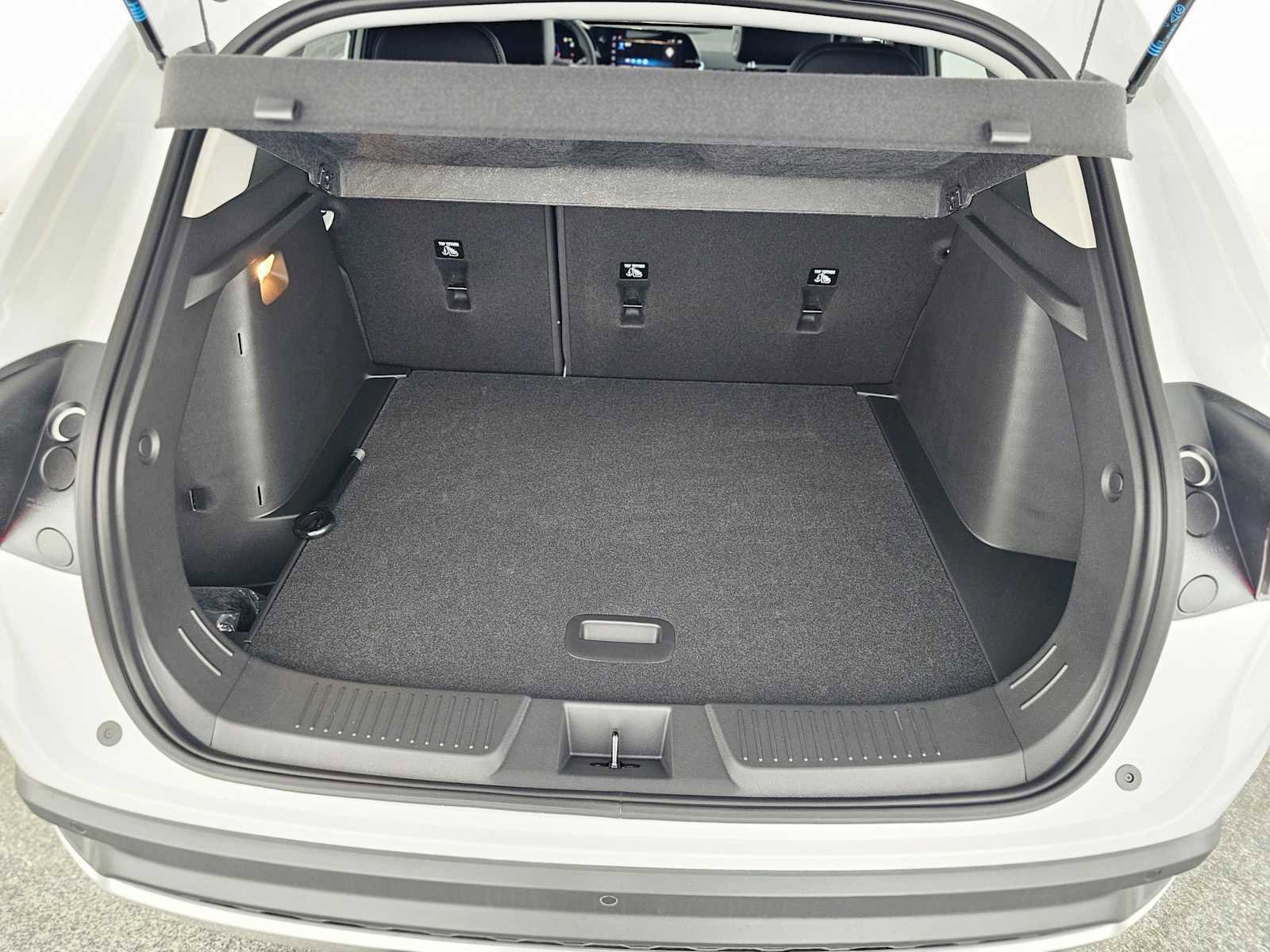 New 2026 Chevrolet Trax LT w/ Driver Confidence Package FWD image 14