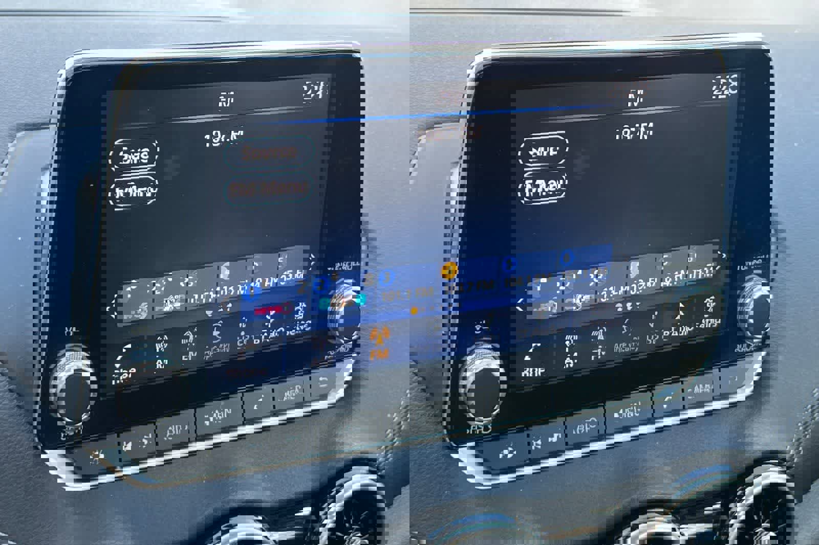 Used 2022 Nissan Sentra SV image 19