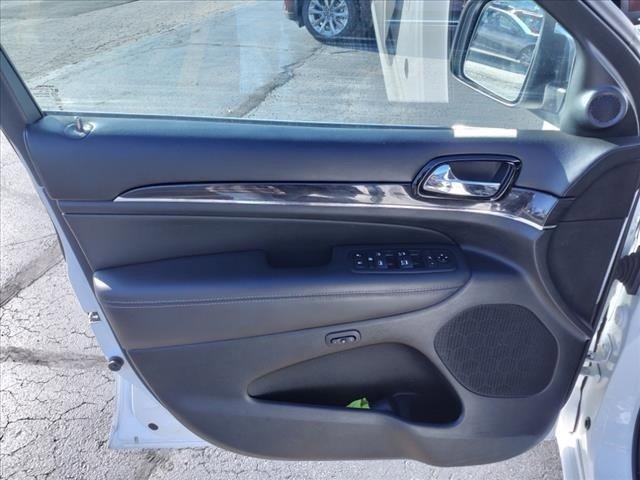 Used 2019 Jeep Grand Cherokee Overland image 20