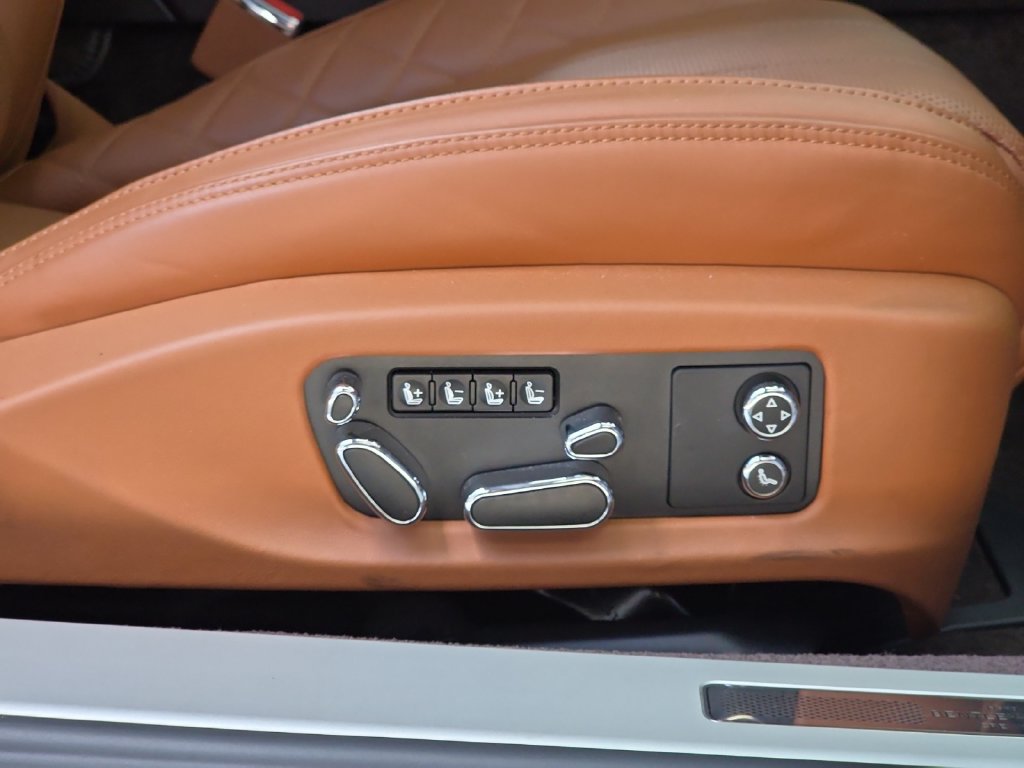 Used 2020 Bentley Continental GT AWD/4WD image 42