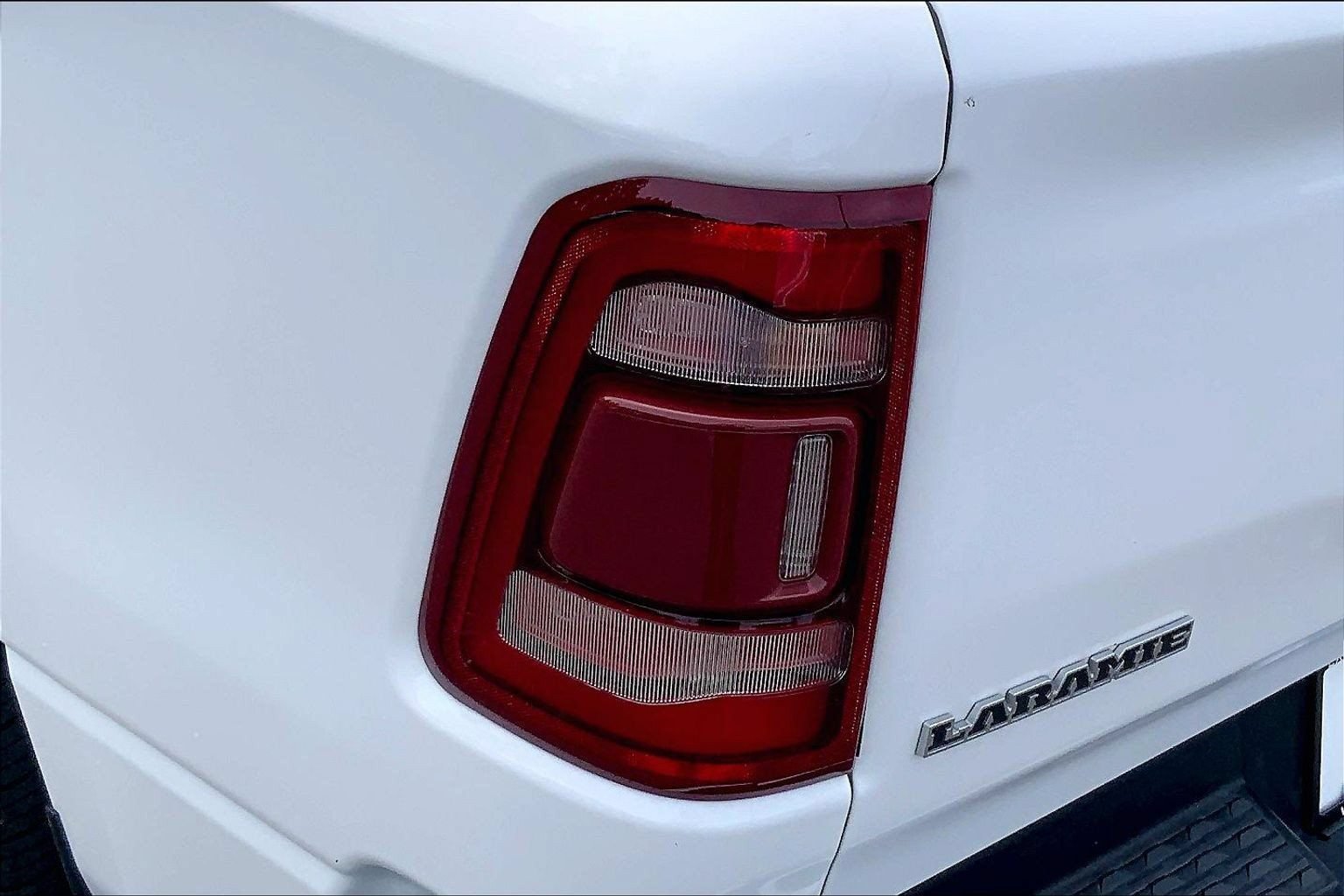 Used 2024 RAM 1500 Laramie AWD/4WD image 22