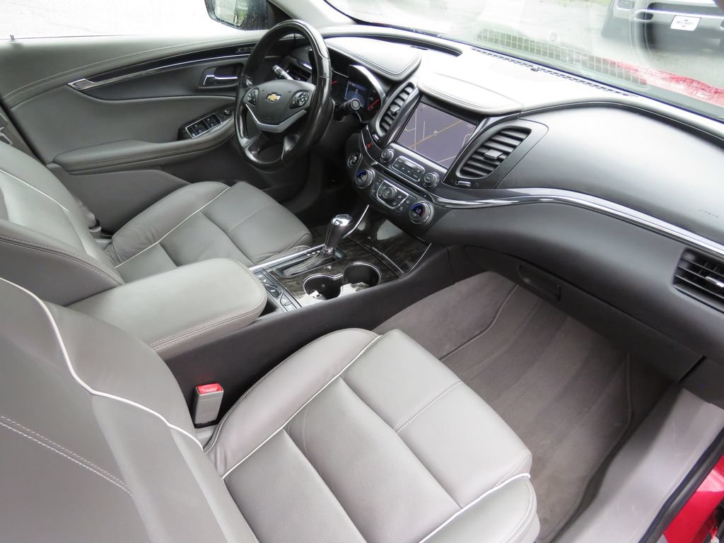 Used 2014 Chevrolet Impala LTZ FWD image 14