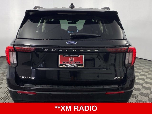 Used 2025 Ford Explorer Active AWD/4WD image 7