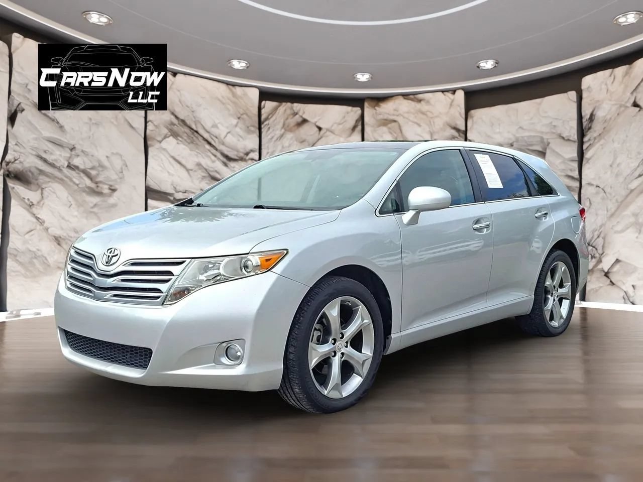 Used 2010 Toyota Venza w/ Premium Pkg #2 FWD image 3