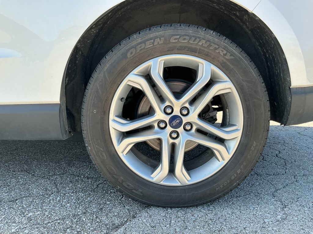 Used 2017 Ford Edge Titanium AWD/4WD image 8