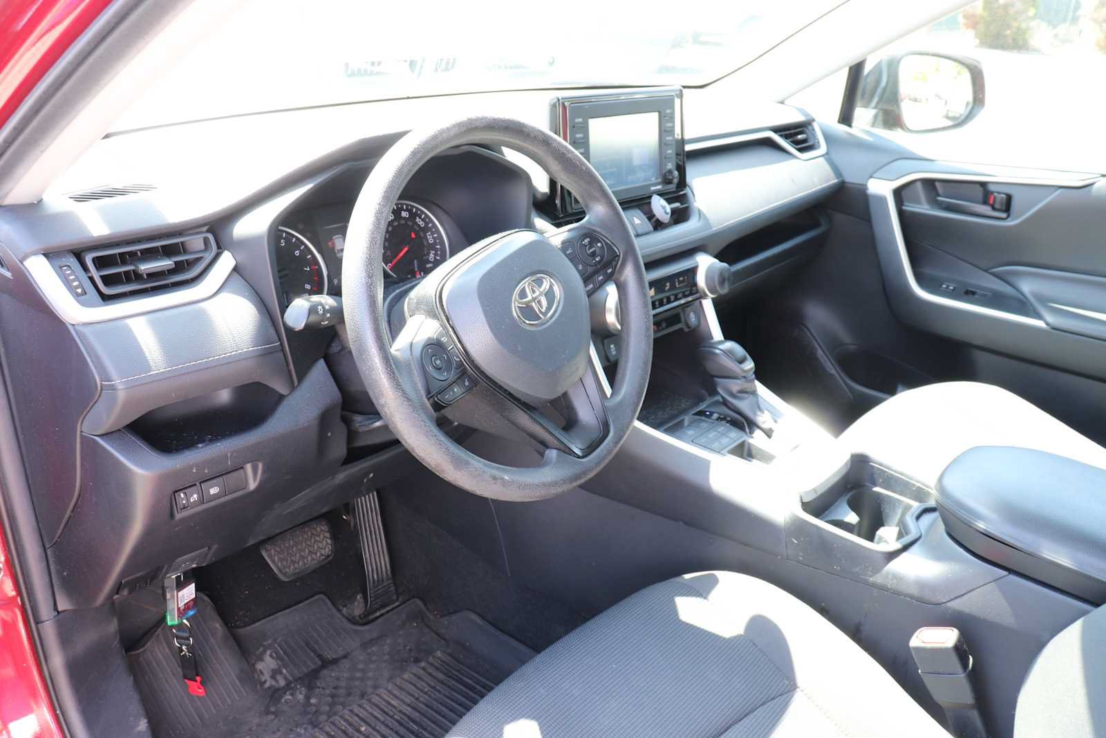 Certified 2020 Toyota RAV4 LE w/ All Weather Liner Package AWD/4WD image 10
