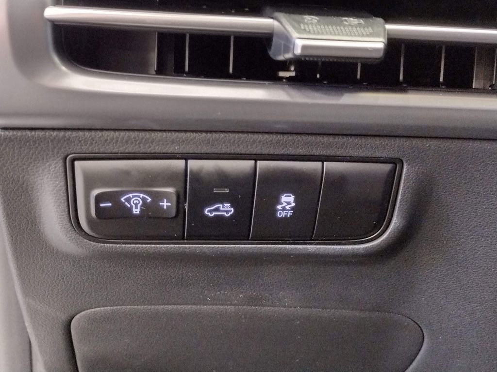 New 2026 Hyundai Santa Cruz SE AWD/4WD image 22