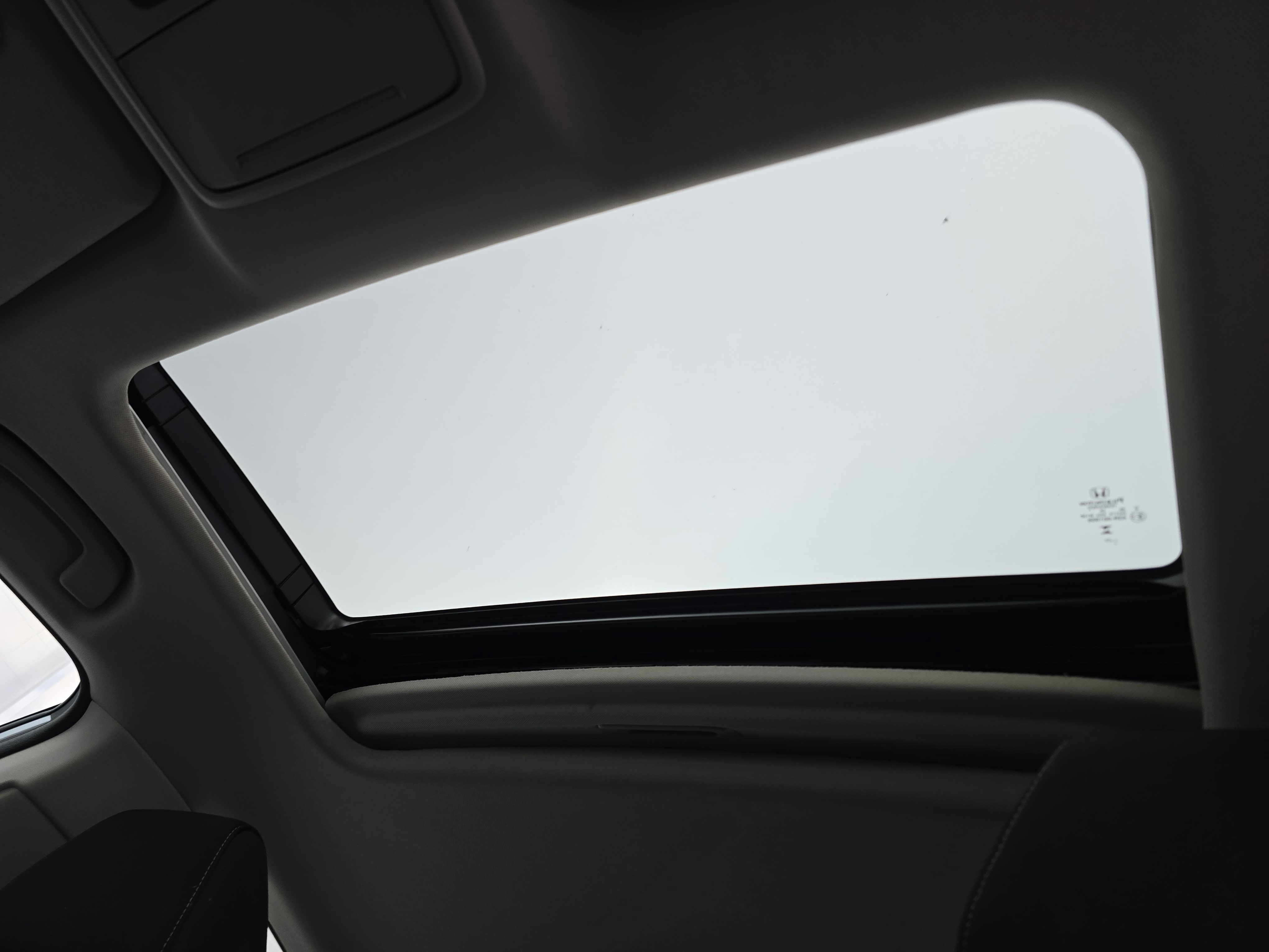 Certified 2023 Honda Accord EX image 28