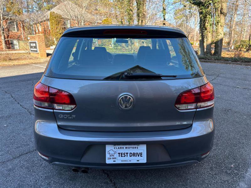 Used 2011 Volkswagen Golf 4-Door image 8