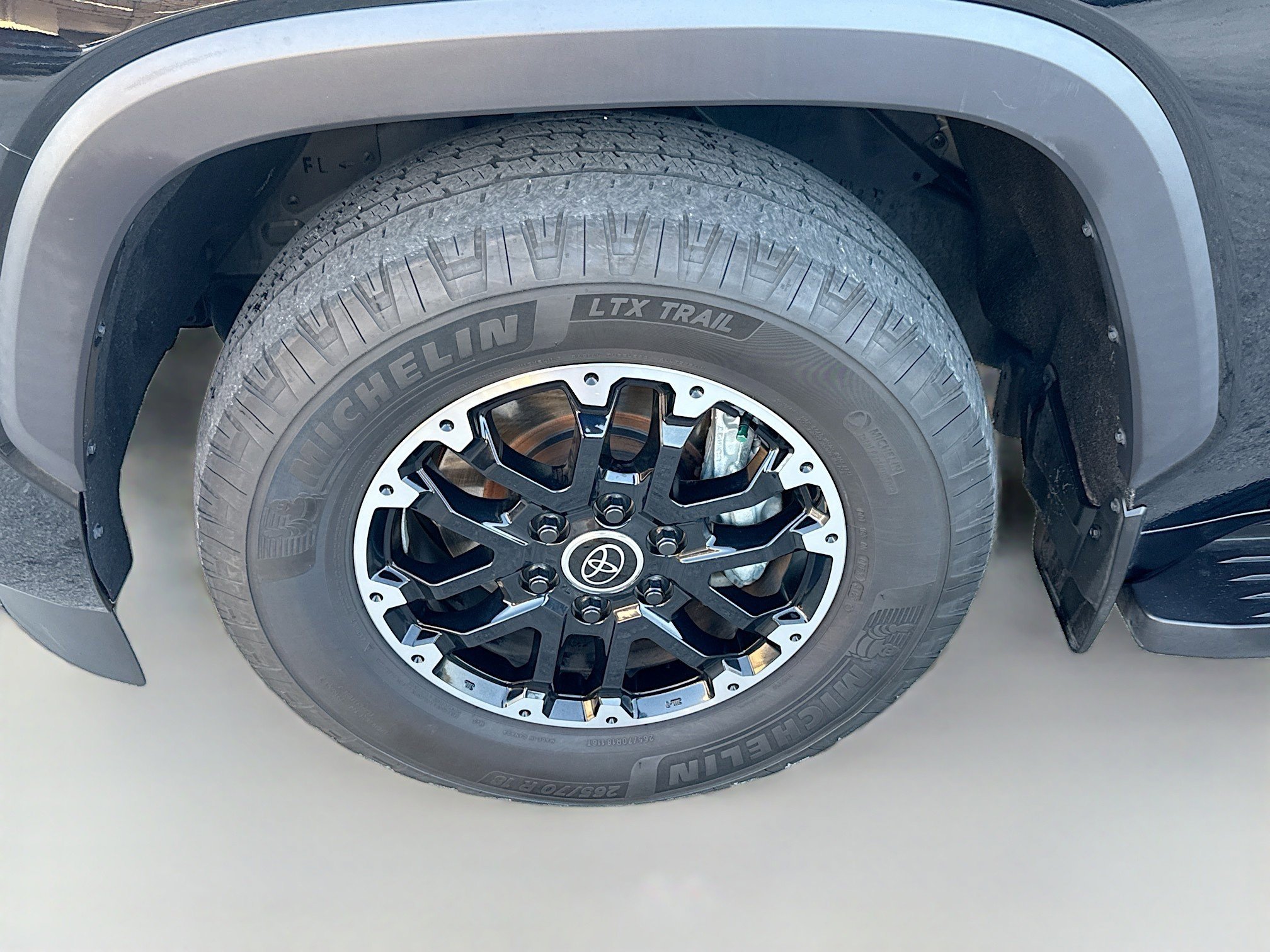 Used 2024 Toyota Sequoia SR5 w/ SR5 Premium Package image 38