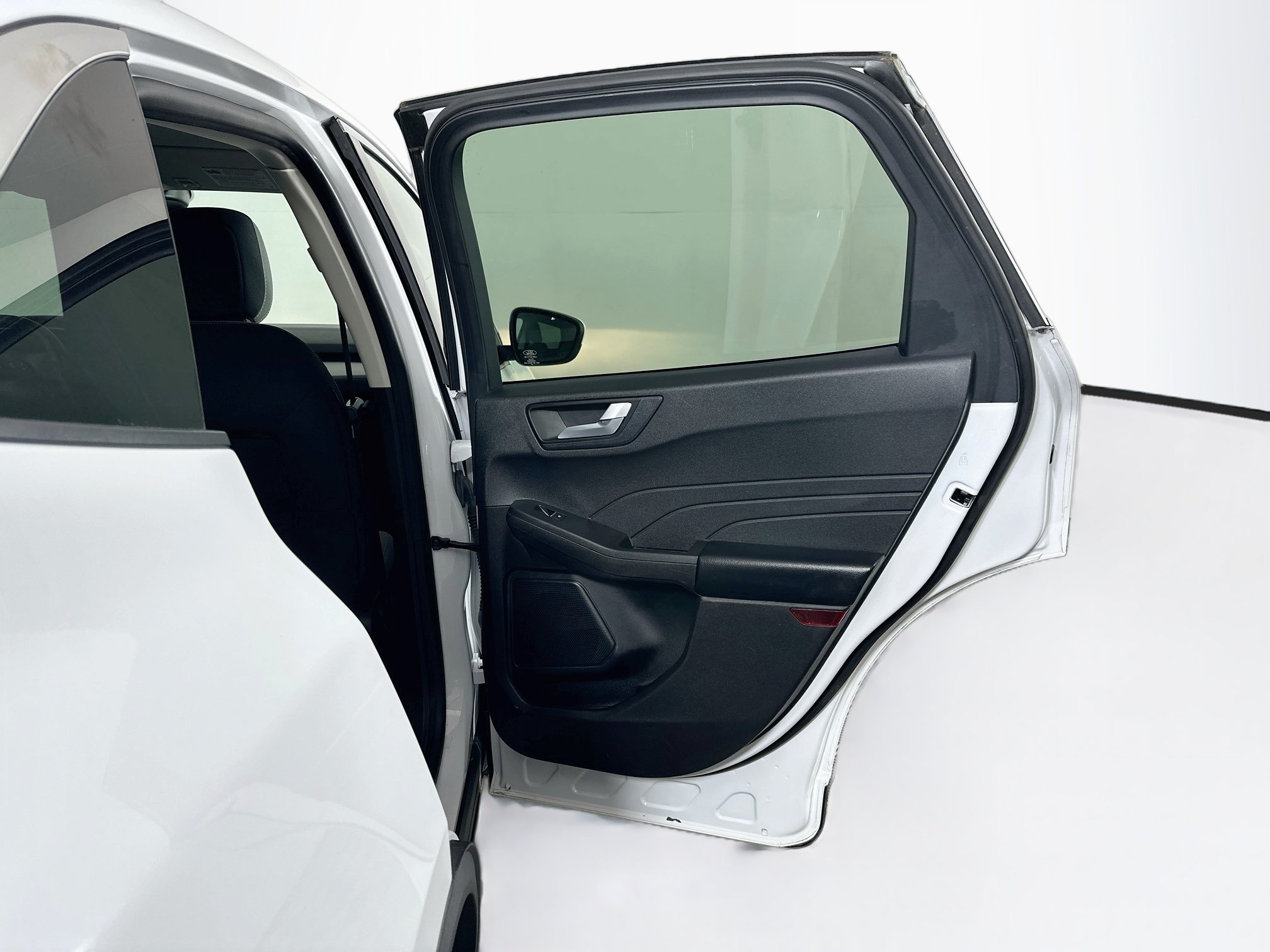 Used 2021 Ford Escape SE FWD image 28