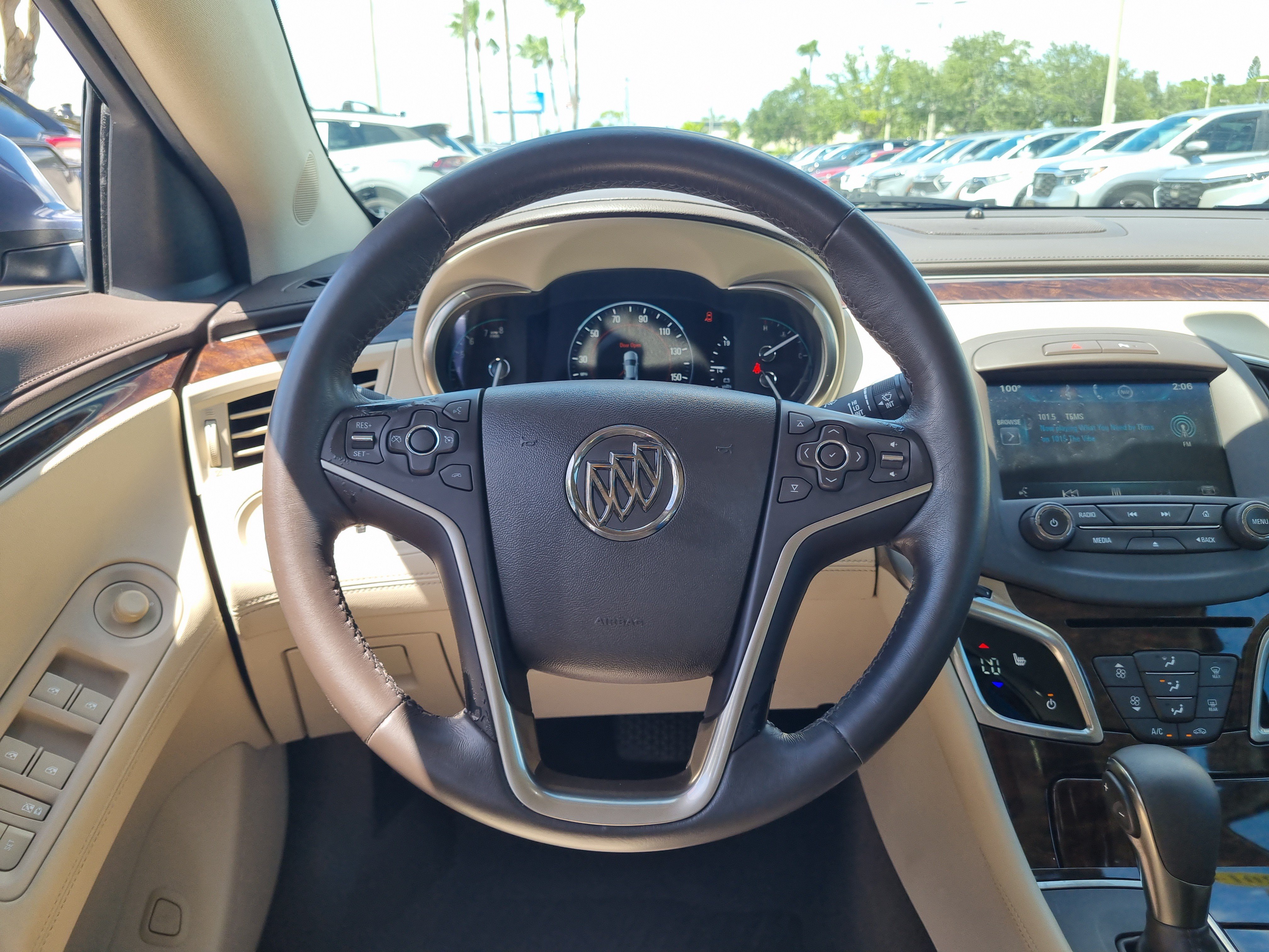 Used 2014 Buick LaCrosse Leather FWD image 17