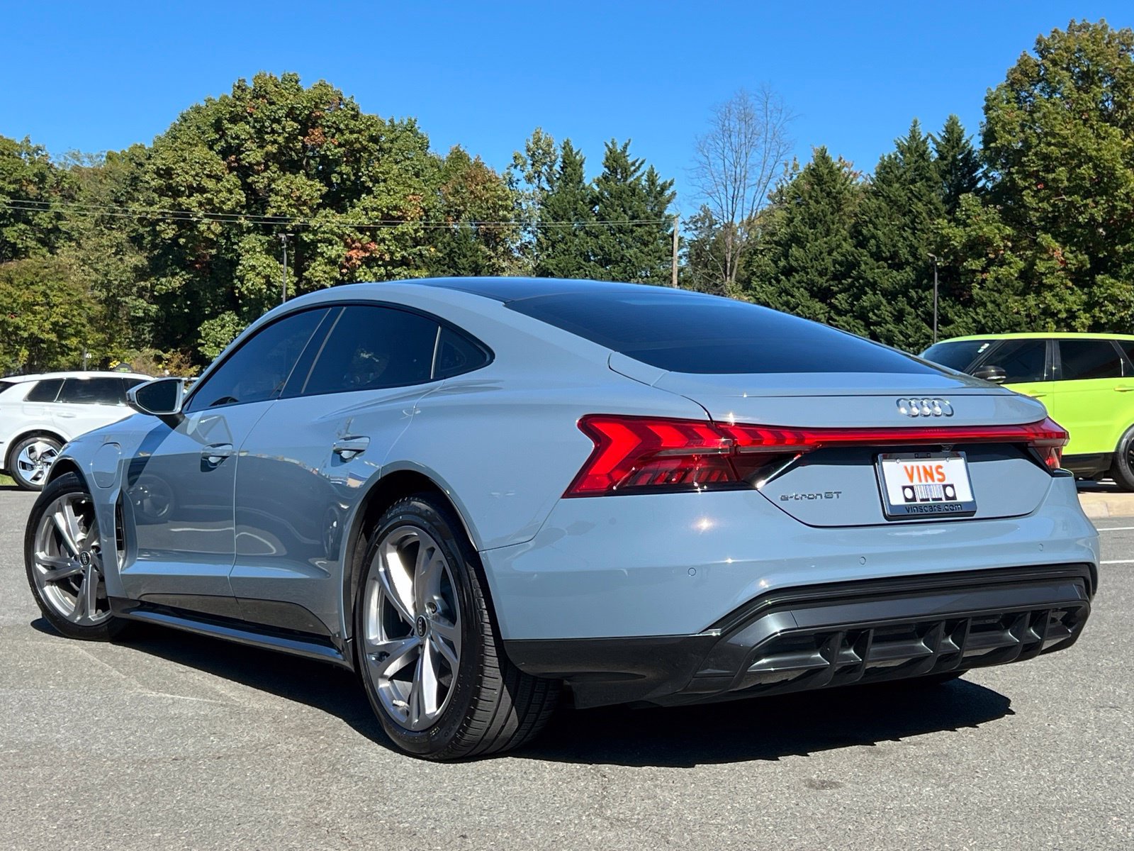 Used 2023 Audi e-tron GT Premium Plus AWD/4WD image 4