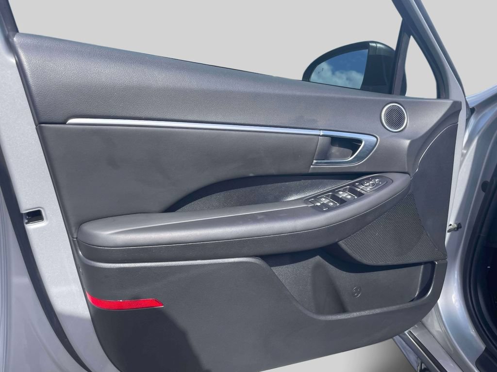 Certified 2023 Hyundai Sonata SEL FWD image 16