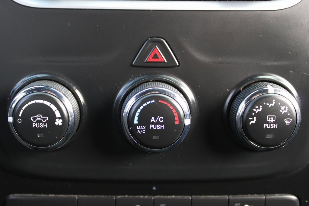 Used 2021 RAM 1500 Classic Warlock image 27