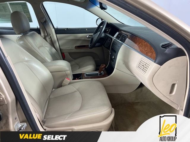 Used 2005 Buick LaCrosse CXS w/ Gold Convenience Package FWD image 11