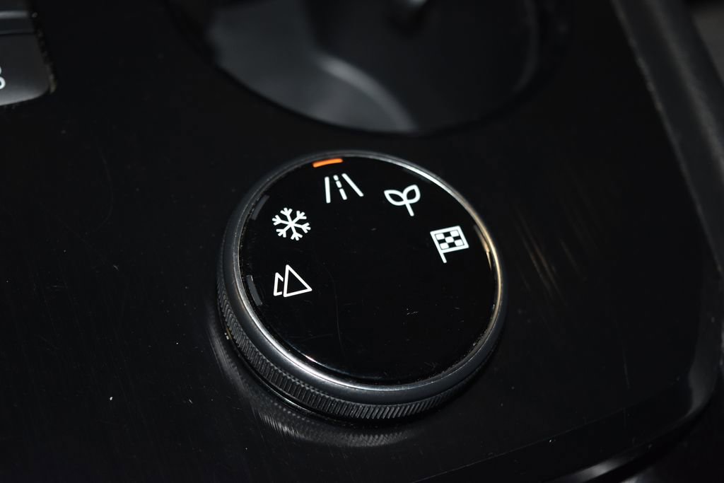 Certified 2023 Nissan Rogue SV image 17