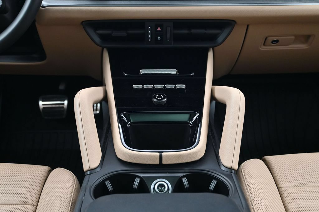 Certified 2026 Porsche Cayenne S AWD/4WD image 10